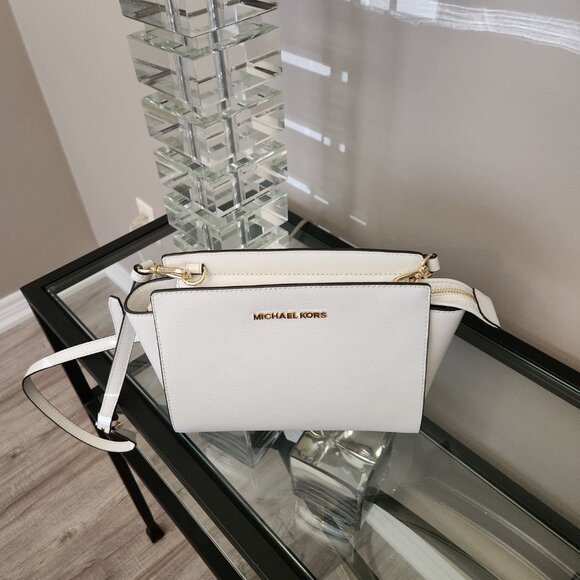 Michael Kors Shoulder Bag - Picture 3 of 3